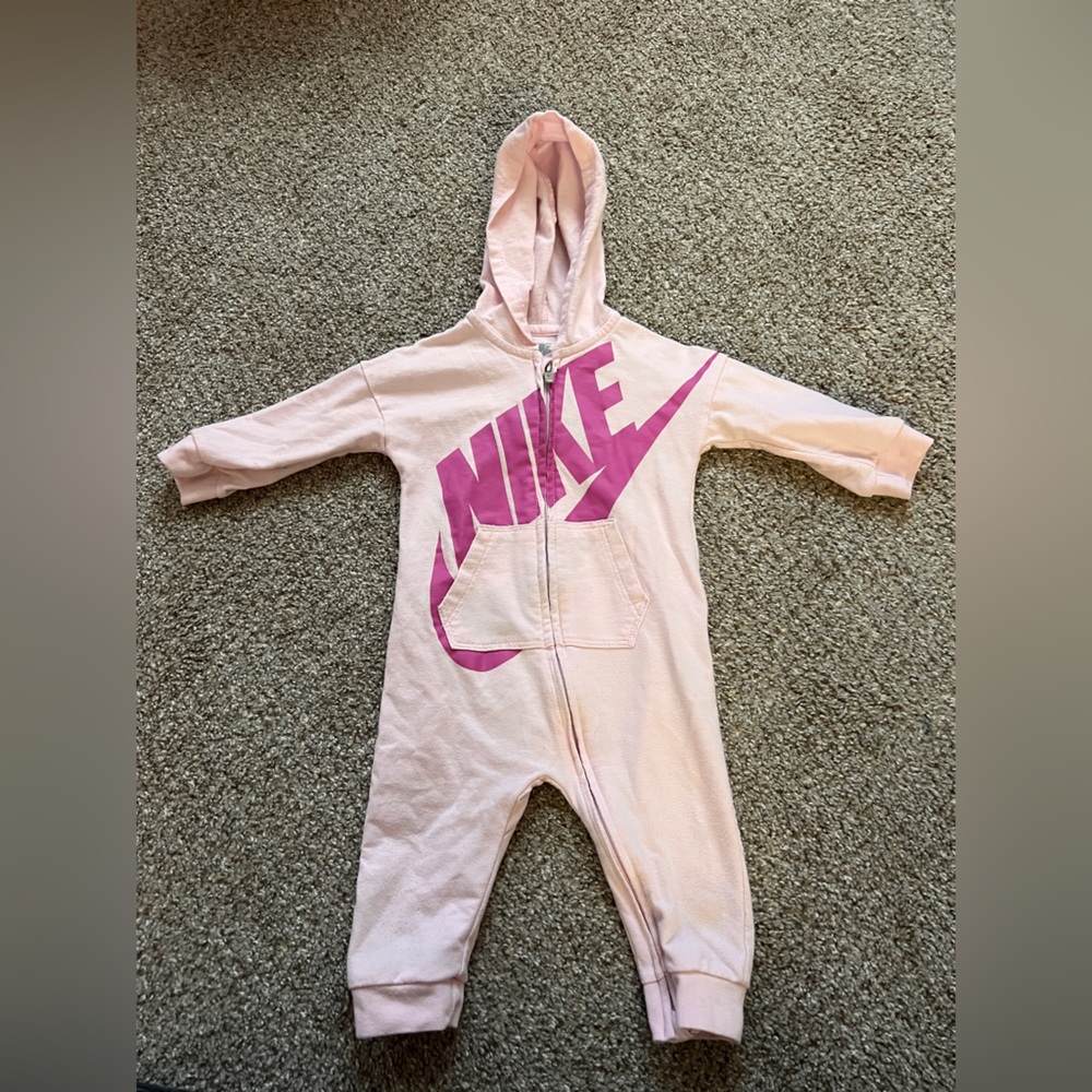 Nike girls pink romper coveralls 12 months B1G1 50% off